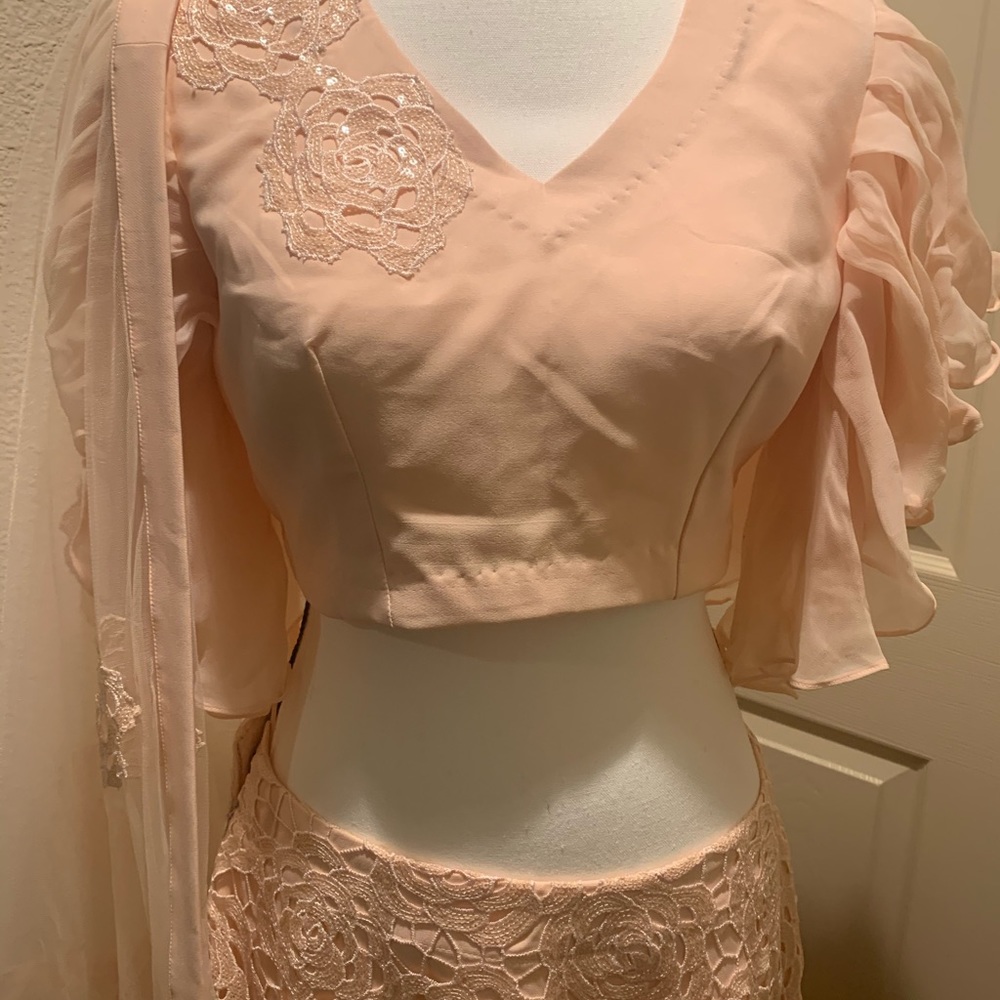 Pink sequins floral lace lehenga lehnga - Picture 11 of 12